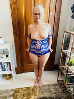 Lil Ms Muffet. Blue Never Looked So Good Free Pic 12