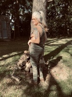 Lil Ms Muffet. You cant see me but you can feel me Free Pic 1