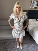 Inked MILF. Sexy in Blue Free Pic 1