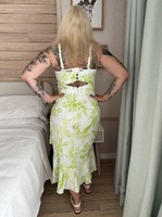 Inked MILF. Green Dress and Tanned Body Free Pic 3