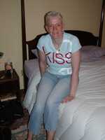 Tiffany Pearl. Bedroom Free Pic 1