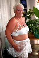 Princess Peachy. White Lingerie Free Pic 2