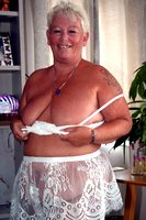 Princess Peachy. White Lingerie Free Pic 9