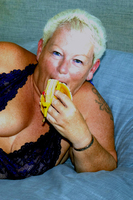 Princess Peachy. Peachy Likes Her Fruit Free Pic 2
