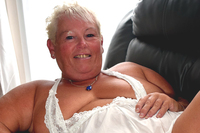 Princess Peachy. Getting Naked For You Free Pic 10