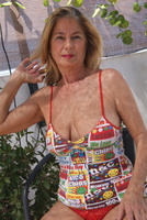 Marta Style. Naked Yoga Outdoors Free Pic 9