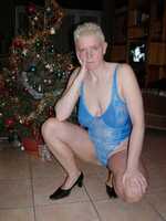 Tiffany Pearl. Merry Christmas Free Pic 2