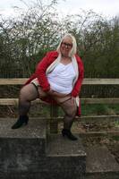 Lexie Cummings. Flashing By The Pub Free Pic 12