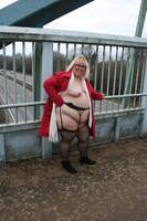 Lexie Cummings. Flashing By The Pub Free Pic 20