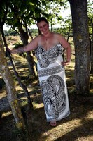 Cheeky Dee. Naked at the beach Free Pic 5
