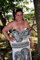 Cheeky Dee. Naked at the beach Free Pic 6