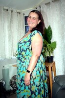 Cheeky Dee. Dee gets naked Free Pic 3