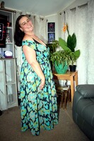 Cheeky Dee. Dee gets naked Free Pic 6