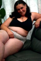 Cheeky Dee. Dee gets naked Free Pic 12