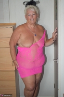Princess Peachy. Dressed In Pink Free Pic 10
