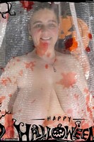 Cheeky Dee. Zombie Bride Free Pic 15