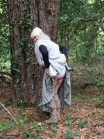 Sparkle. Flashing In The Woods Free Pic 10