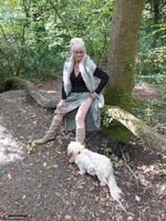 Sparkle. Flashing In The Woods Free Pic 17