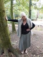 Sparkle. Flashing In The Woods Free Pic 18