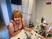 Busty Bliss. Busty Granny 420 Bliss Free Pic 1