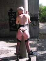 Tiffany Pearl. Hotel Leather Free Pic 11