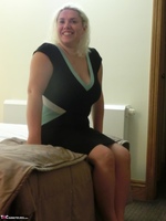 Barby. Sex With A Stranger Free Pic 1