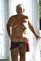 Phillipas Ladies. Princess Peachy's Red Dress Free Pic 17