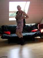 Tiffany Pearl. Sofa Seduction Free Pic 3