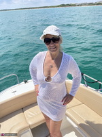 Sweet Susi. Naked Motor Boating Free Pic 9