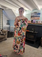 Layla Bird. Farmhouse Fun Free Pic 7