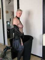 Tiffany Pearl. Zetel Free Pic 3