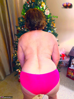 Busty Bliss. Busty Granny Seeking Free Pic 12