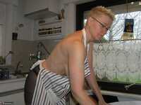 Tiffany Pearl. Dishes Free Pic 14