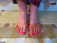 Busty Bliss. Busty Granny Opening Up Her Kimono Just For You Free Pic 9