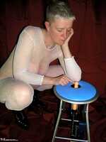 Tiffany Pearl. Extreeme Dildo Stool Free Pic 2