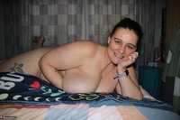 Cheeky Dee. Cheeky Dee Gets Naked Free Pic 10