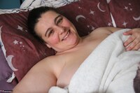 Cheeky Dee. Cheeky Dee Gets Naked Free Pic 15