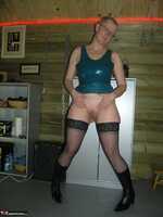Tiffany Pearl. Blue Latex Free Pic 15
