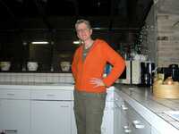 Tiffany Pearl. Kitchen Free Pic 1