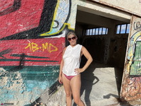 Sweet Susi. Exhibitionist In Greece Free Pic 3