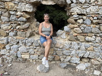 Sweet Susi. Exhibitionist In Greece Free Pic 9