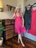 Lil Ms Muffet. Perky pink and bad girl black Free Pic 1