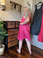 Lil Ms Muffet. Perky pink and bad girl black Free Pic 2