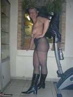 Tiffany Pearl. Home Trainer Free Pic 10