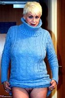 Dimonty. Winter Jumper Free Pic 11