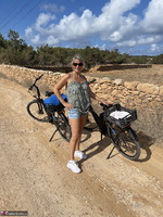 Sweet Susi. Flashing In Greece Free Pic 1