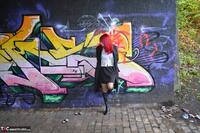 Barby Slut. Flashing In The Park Free Pic 1