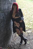 Barby Slut. Flashing In The Park Free Pic 18