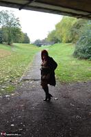 Barby Slut. Flashing In The Park Free Pic 20