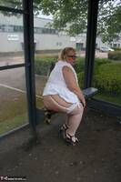 Lexie Cummings. Flashing In The Bus Shelter Free Pic 10